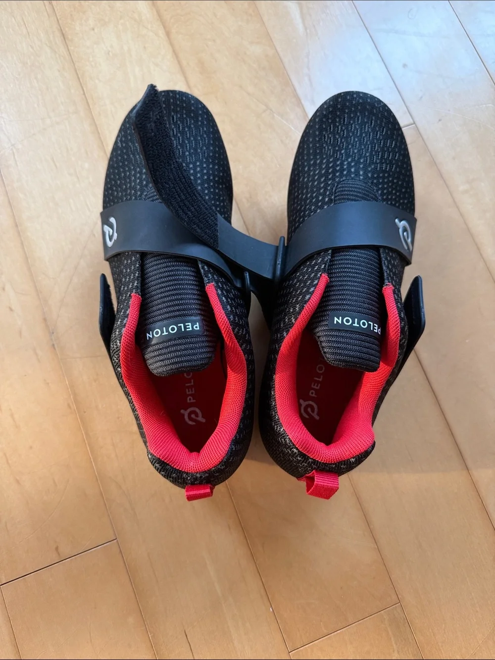 Peloton Black Cycling shoes size 6 women’s